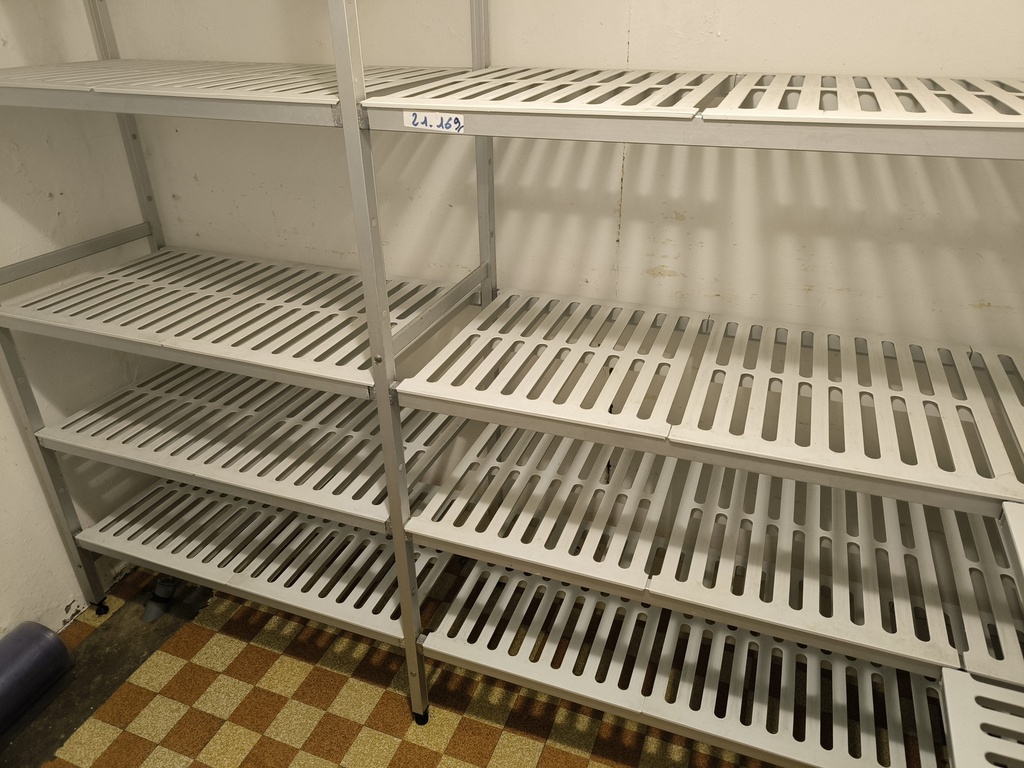 Etagère chambre froide
