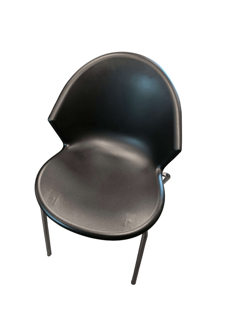 Chaise coque marron design