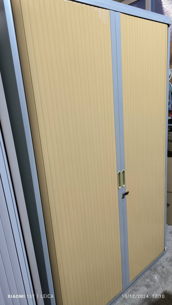 Armoire métallique 322 à rideaux