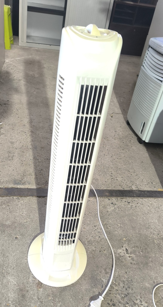 Tour ventilateur à poser
