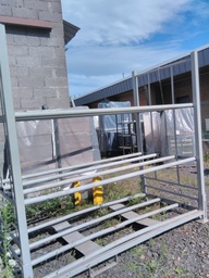 [Z20] Rack à pneus pliable R01